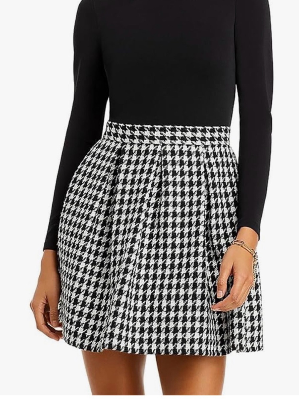 Alice + Olivia Black and White Houndstooth Pleated Skirt